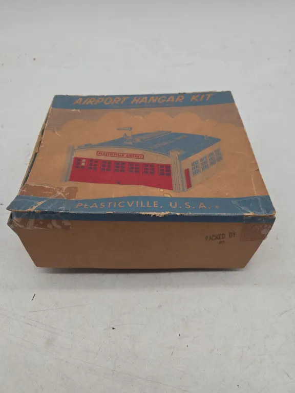 Vintage plasticville airport hangar model kit in original box