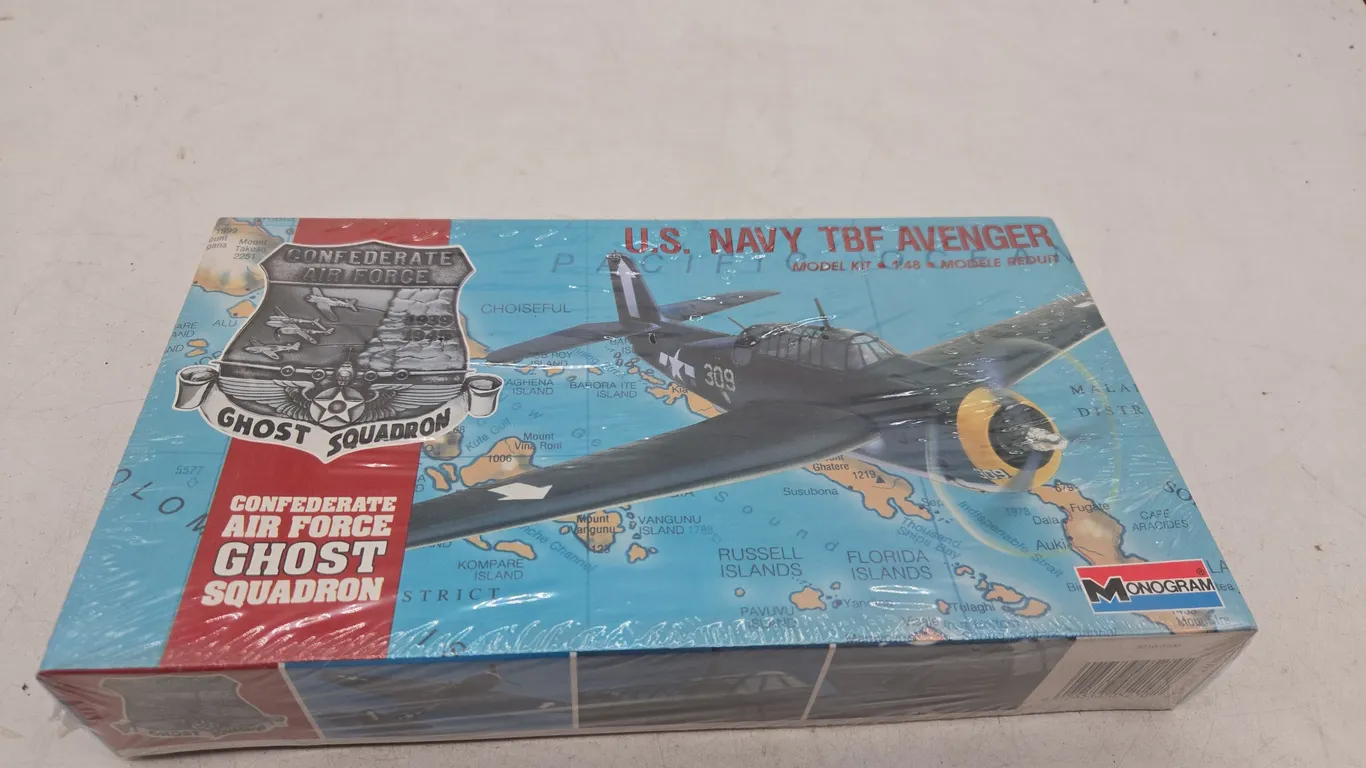 Vintage monogram US Navy avenger airplane model new in box