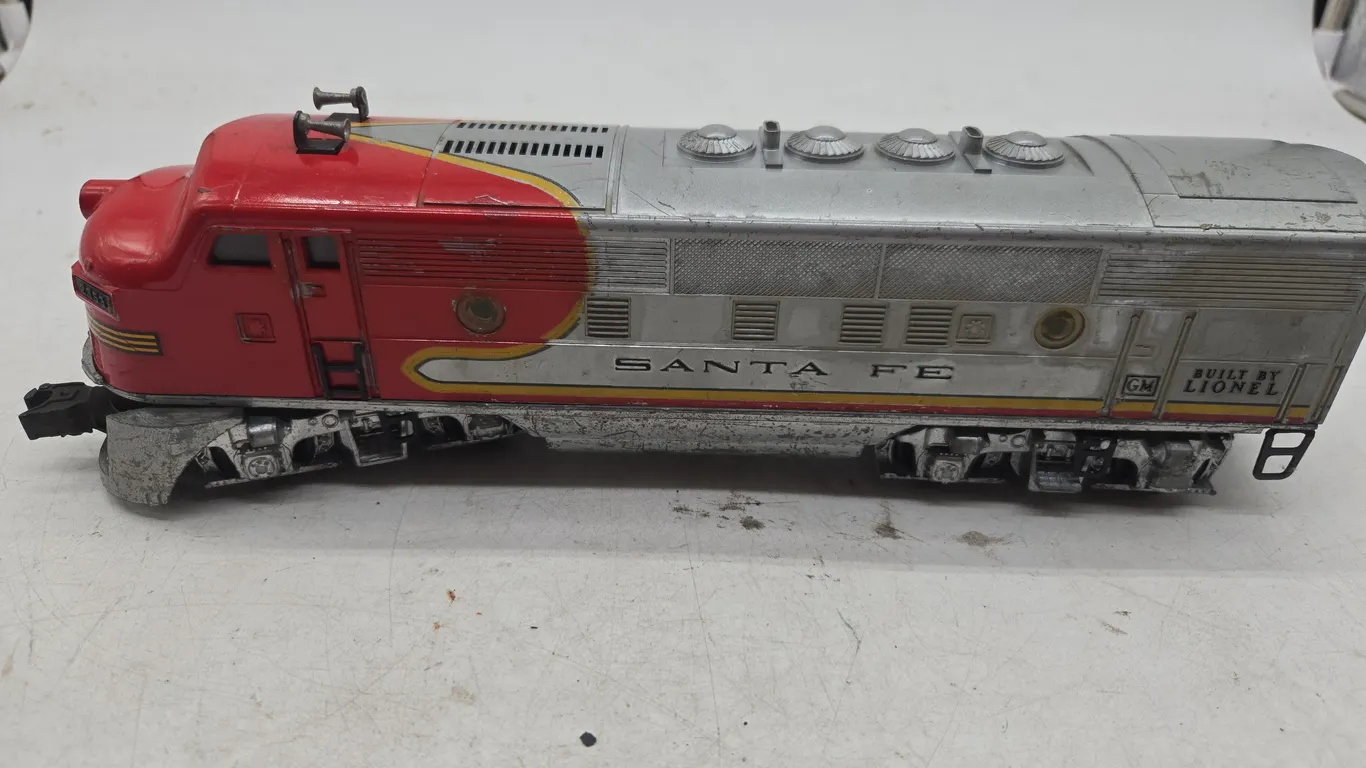 Vintage Lionel number 2353 GM diesel locomotive