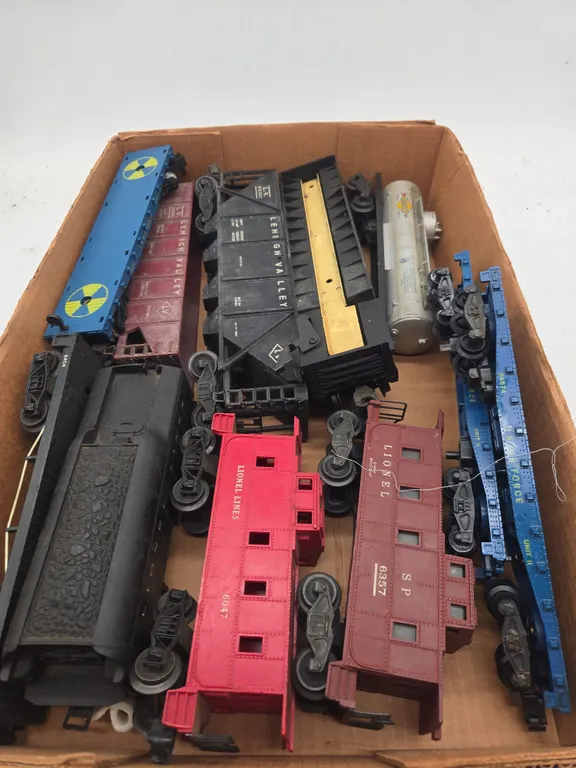 Assorted vintage train cars