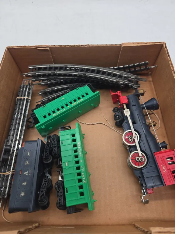 Vintage 1862 the general All aboard train set