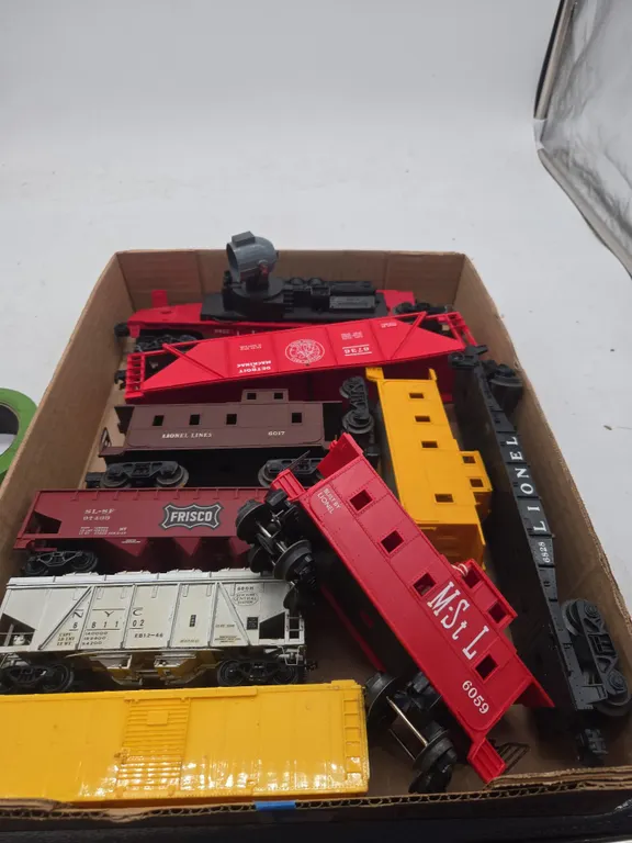 Assorted vintage train cars