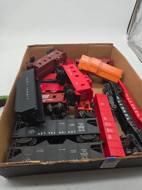 Assorted vintage train cars