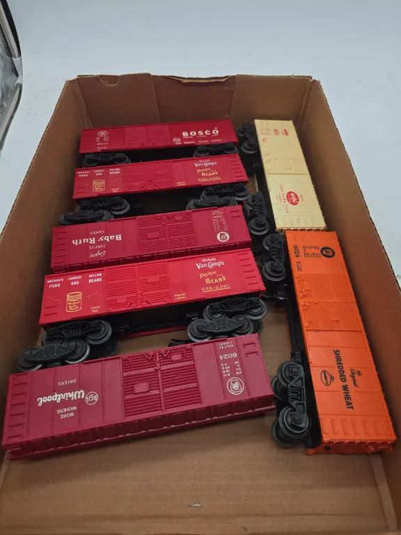 Assorted vintage train cars