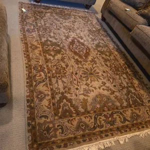 Vintage 5x8 oriental area rug