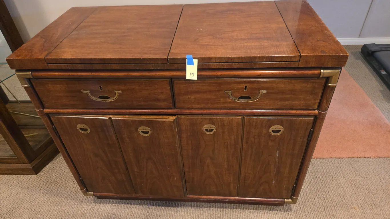Vintage Drexel heritage furniture champagne style flip top buffet server