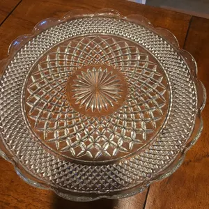 Vintage 14 inch Wexford patterned glass round serving tray