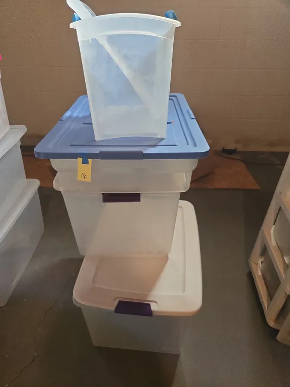 Assorted plastic storage totes