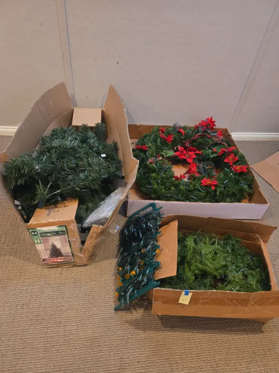 Assorted Christmas decor