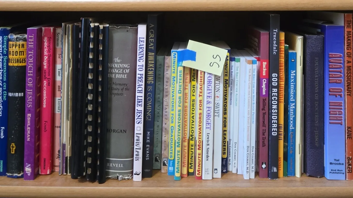 Assorted sermons and illustrations reference material