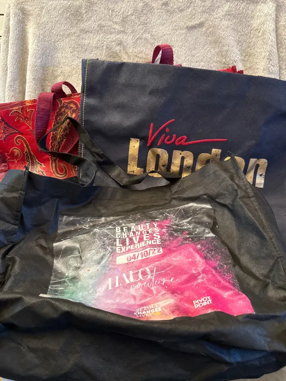 4 Resuable Tote Bags