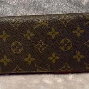 Louis Vuitton Monogram Canvas Wallet