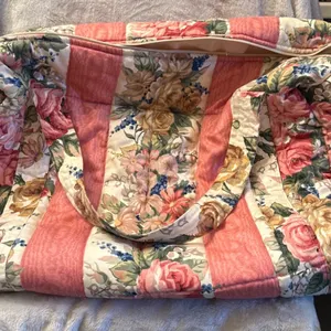Gloria Rae Accessories Floral Quilted Overnight Duffle Bag