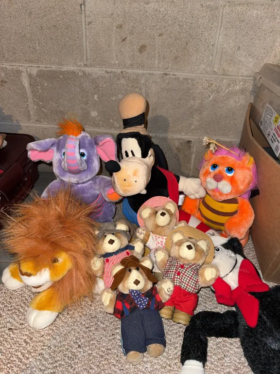 Vintage Character Plush Toys Featuring Disney Goofy & Assorted Teddy Bears