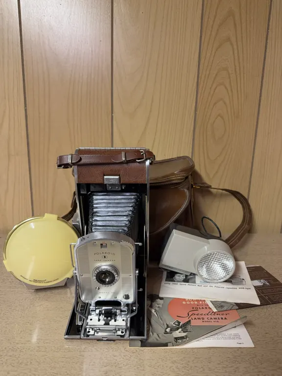 Vintage Polaroid Land Camera Model 95B with Flash, Case & Accessories