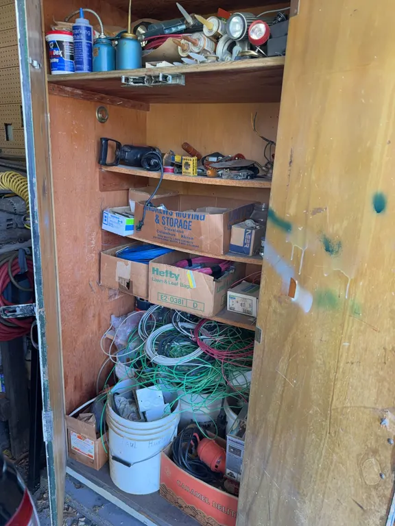 Workshop Cabinet Contents, Electrical Supplies & Hand Tools
