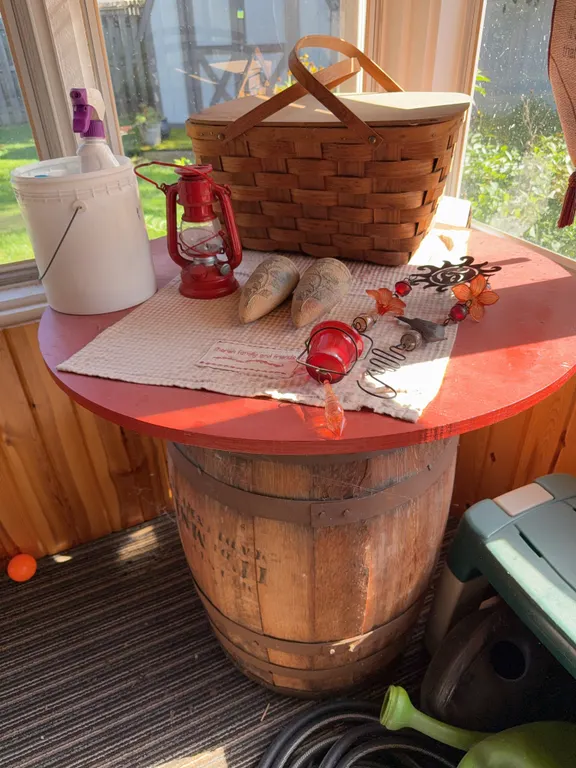 Wooden Barrel Table with Picnic Basket & Country Décor