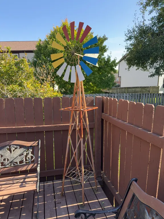 Decorative Metal Farmhouse Windmill Yard Art