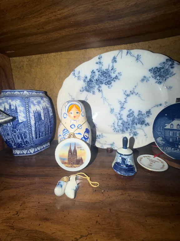 Vintage Blue & White Transferware, Delft-Style Pottery & Collectibles