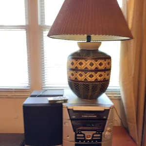 Decorative Ceramic Table Lamp & RCA Stereo System with Speakers