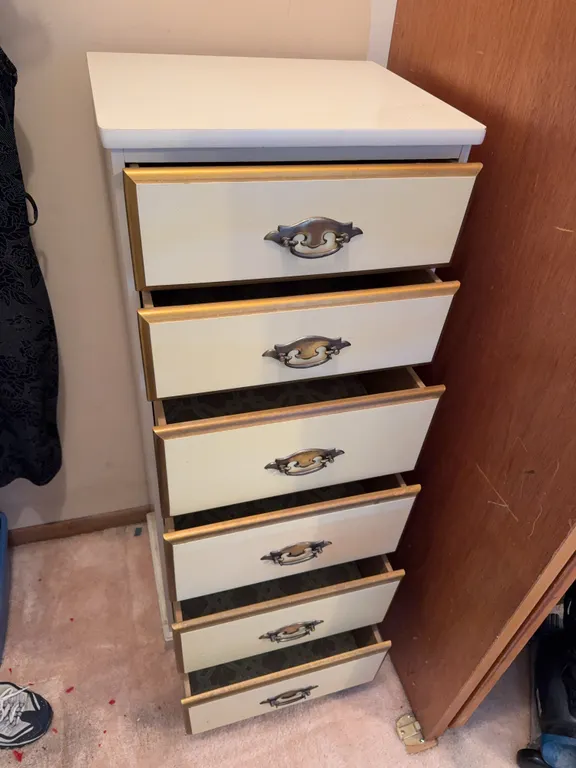 White Six-Drawer Lingerie Chest with Brass-Tone Hardware