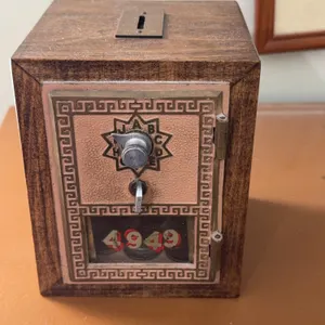 Post Office Door Bank