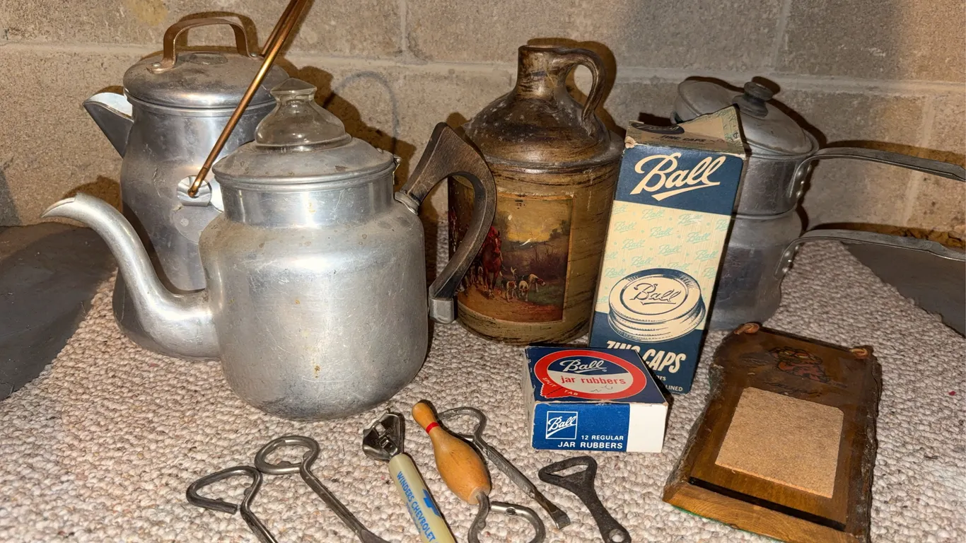 Vintage Kitchen Collectibles