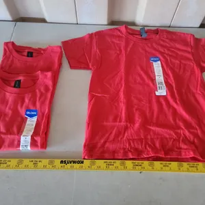 3 Youth Small New Gildan T-Shirts-Red