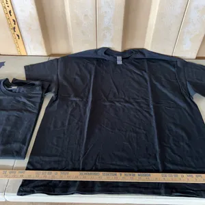 2 Adult XX Large New Gildan T-Shirts-Black