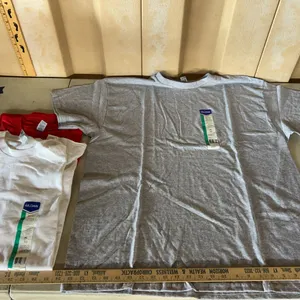 3 Adult X Large  New Gildan T-Shirts-Assorted Colors