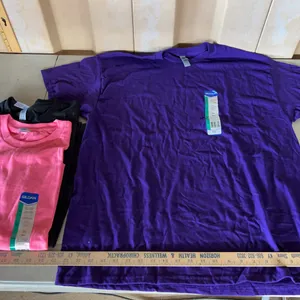 3 Adult X Large  New Gildan T-Shirts-Assorted Colors