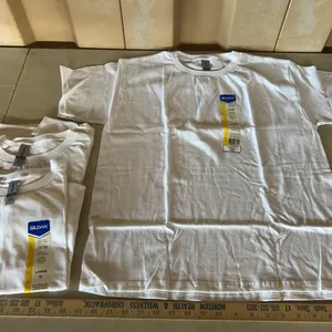 3 Youth Large New Gildan T-Shirts-White