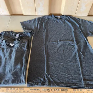 3 Adult Medium New Gildan T-Shirts-Grey