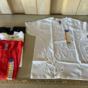 4 Youth Medium New Gildan T-Shirts-Assorted Colors