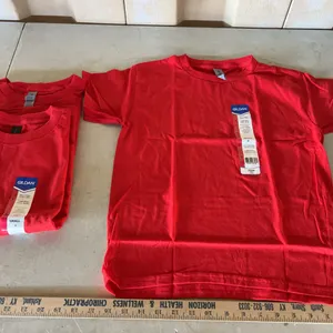 3 Youth Small New Gildan T-Shirts-Red