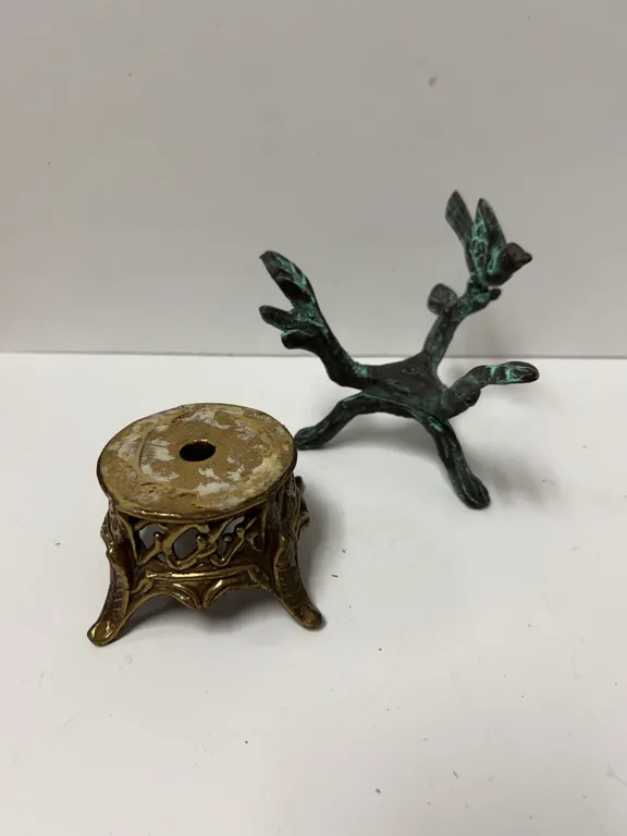 Metal Display Stands Including Silvestri Branch Stand