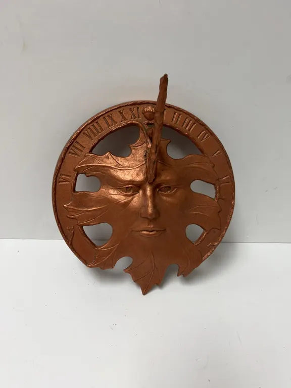 Cast Metal Canson Statement USA Sundial with Leaf Face