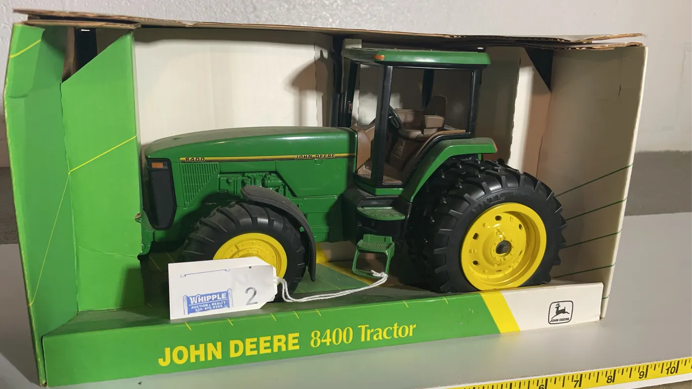 ERTL Tractor