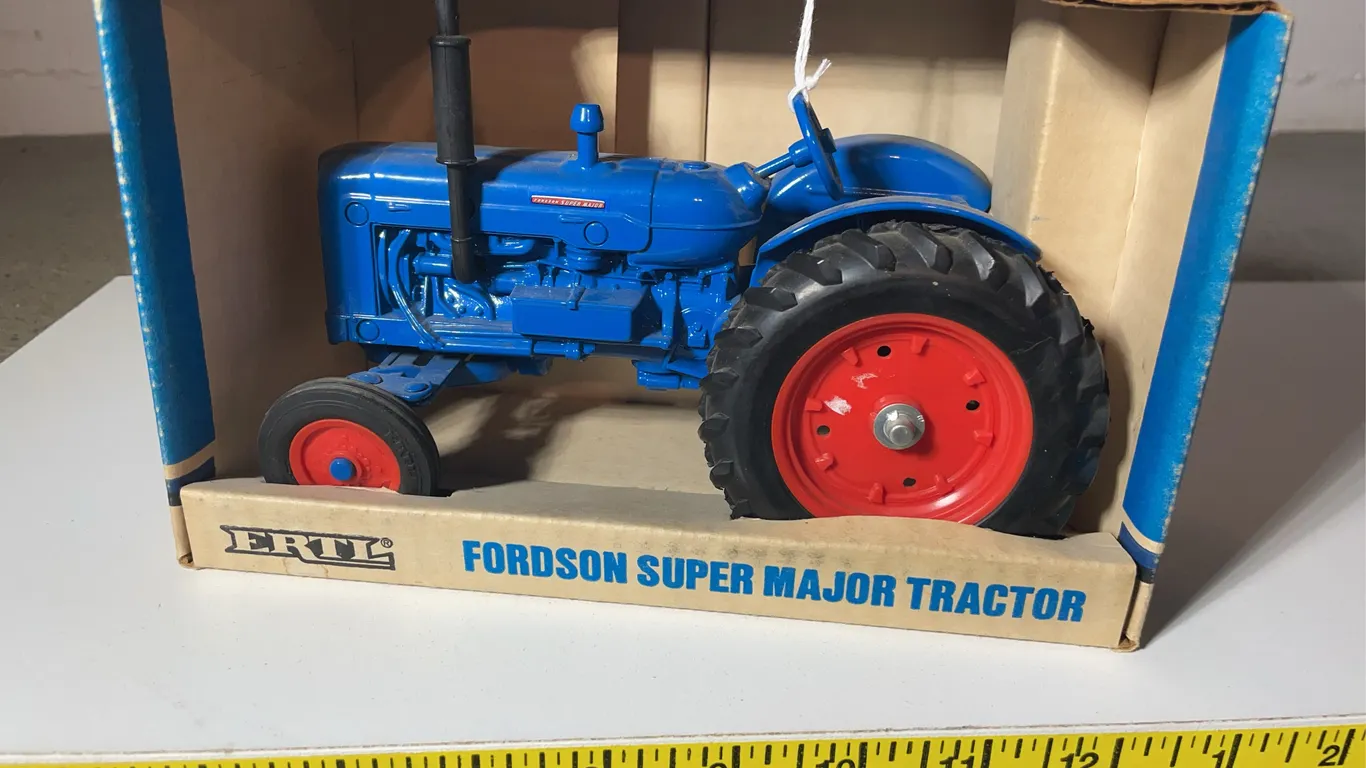 ERTL Fordson Tractor