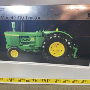 ERTL “Precision“ Tractor