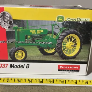 ERTL Tractor