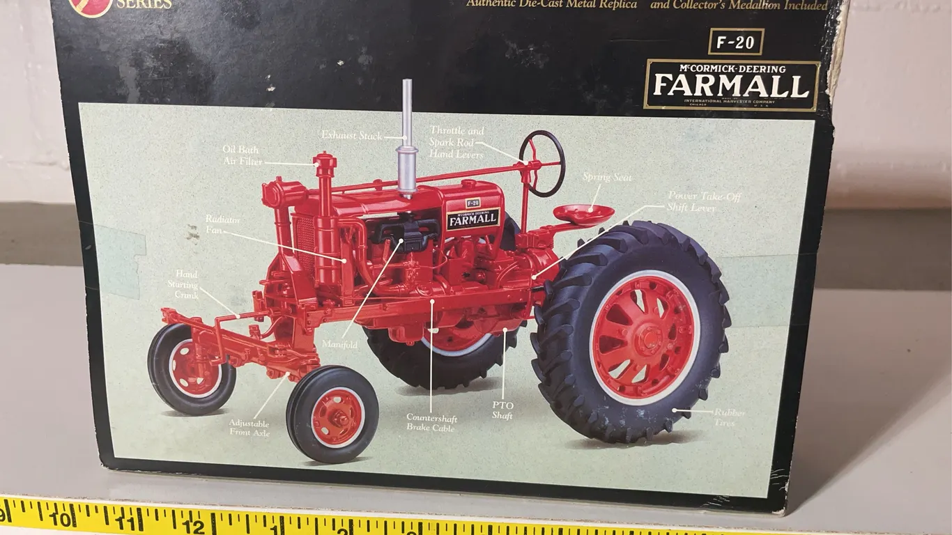 ERTL Tractor
