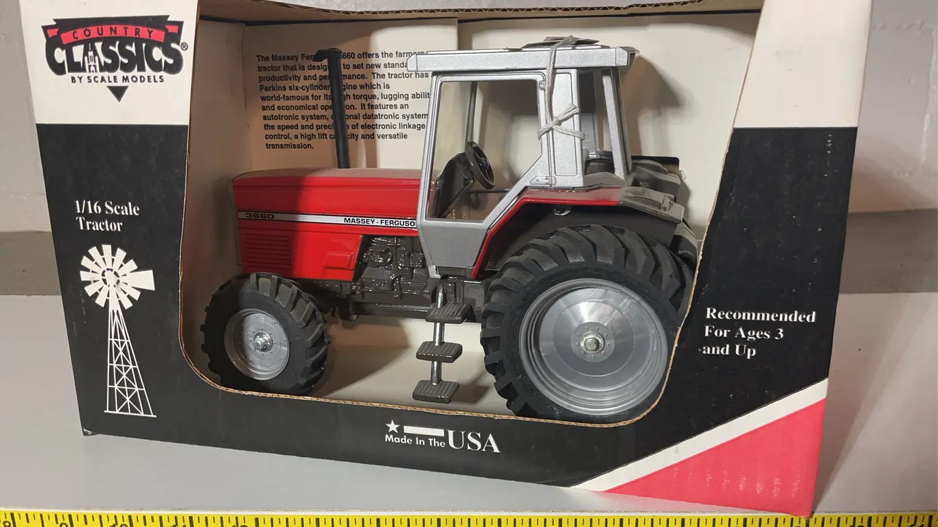 ERTL Tractor
