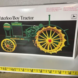 ERTL Precision Tractor