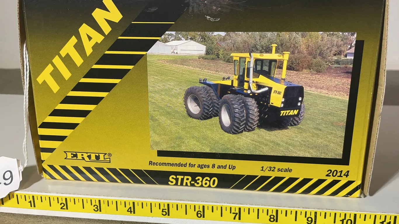 ERTL Tractor