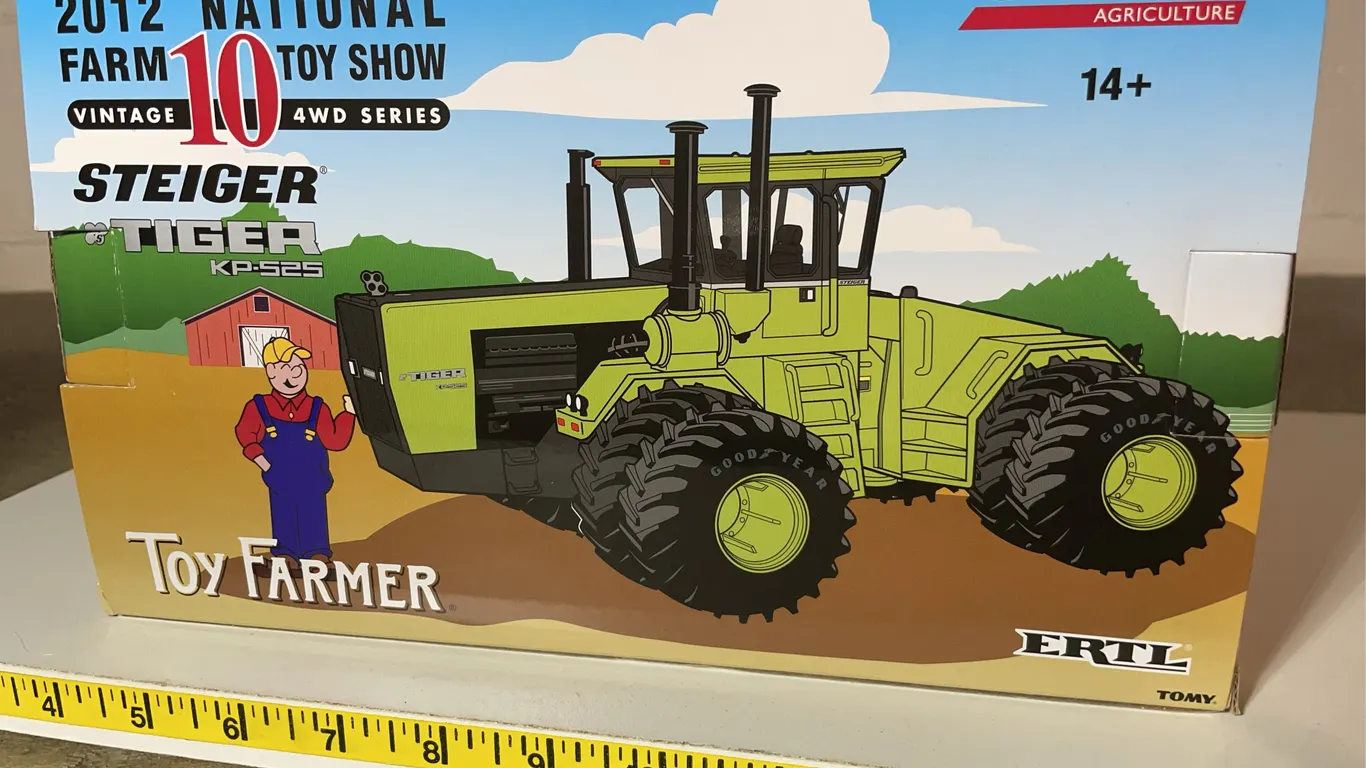 ERTL Steiger Tractor
