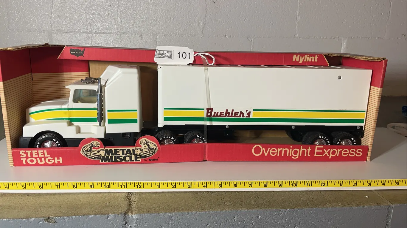 Nylint Truck