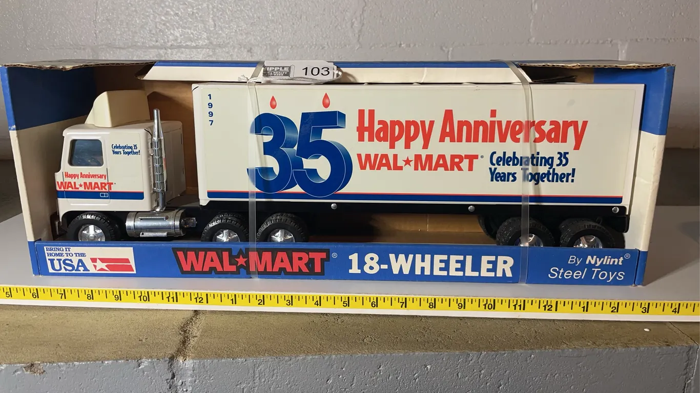 Nylint Truck