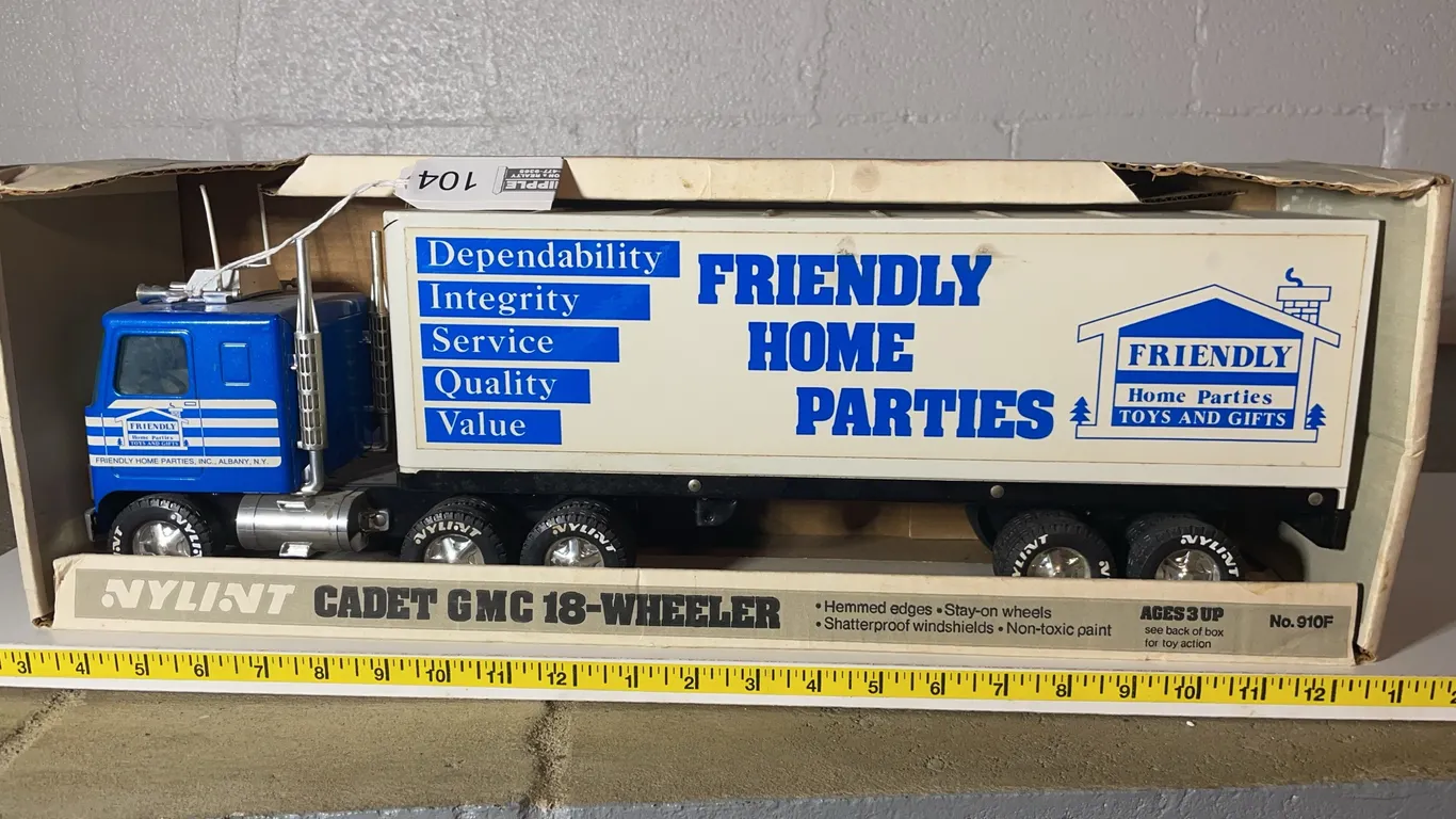 Nylint Truck
