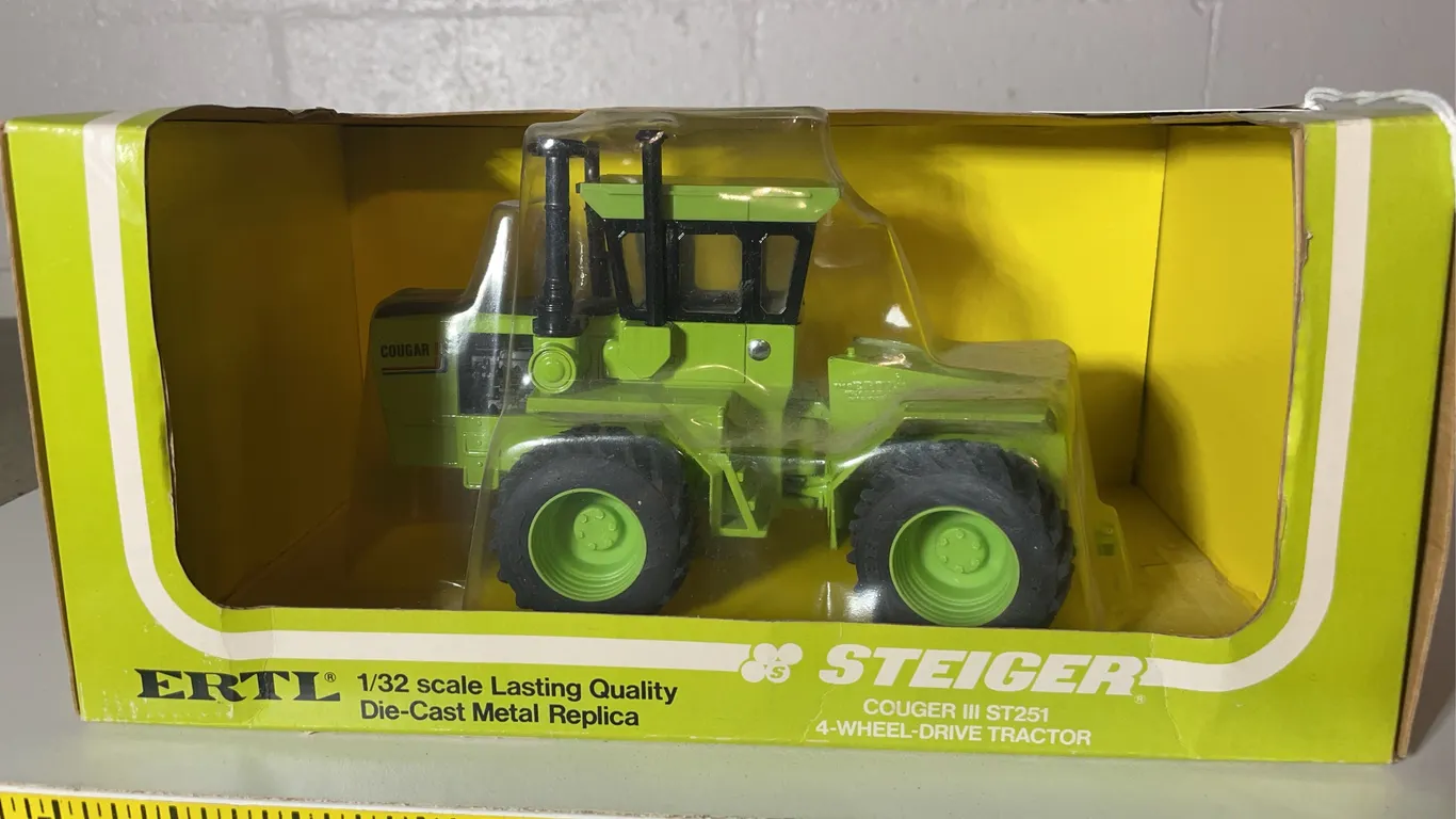 ERTL Steiger Tractor